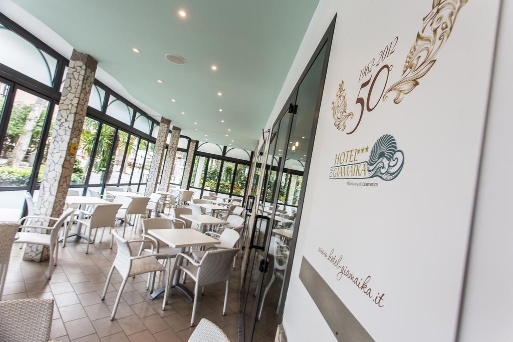 צ'סנטיקו Hotel Giamaika מראה חיצוני תמונה